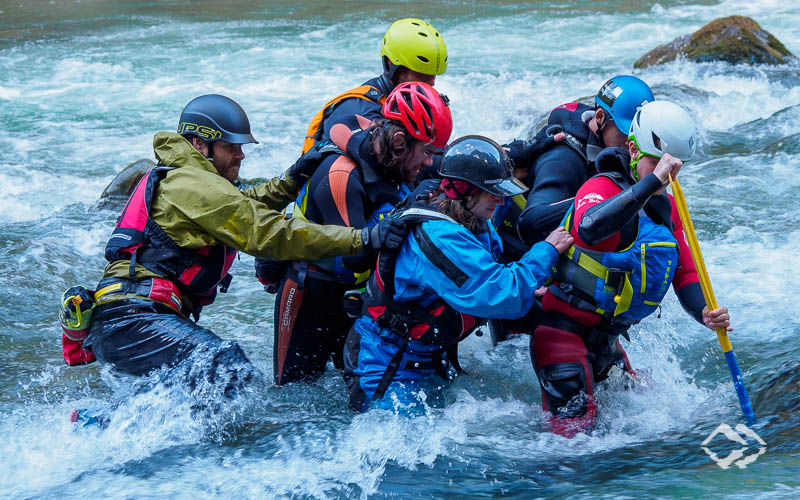 Wildwasser Sicherheitskurse für Packrafter (WRT-REC)